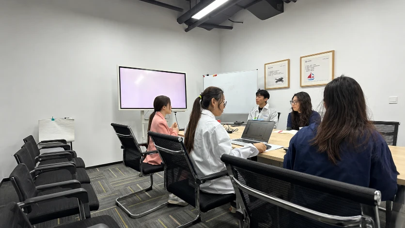 Fotromed Strengthens Team Expertise Through Laser Technology Training in Februar