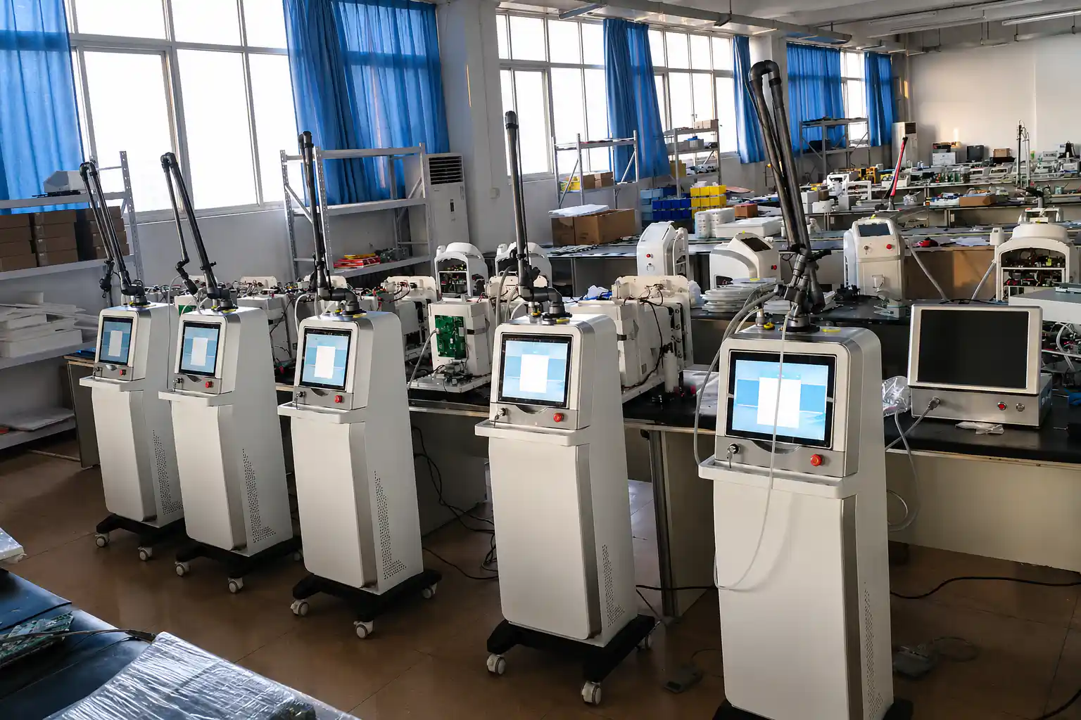 hair-IPL-removal-machines-testing-line-in-assembly-workshop
